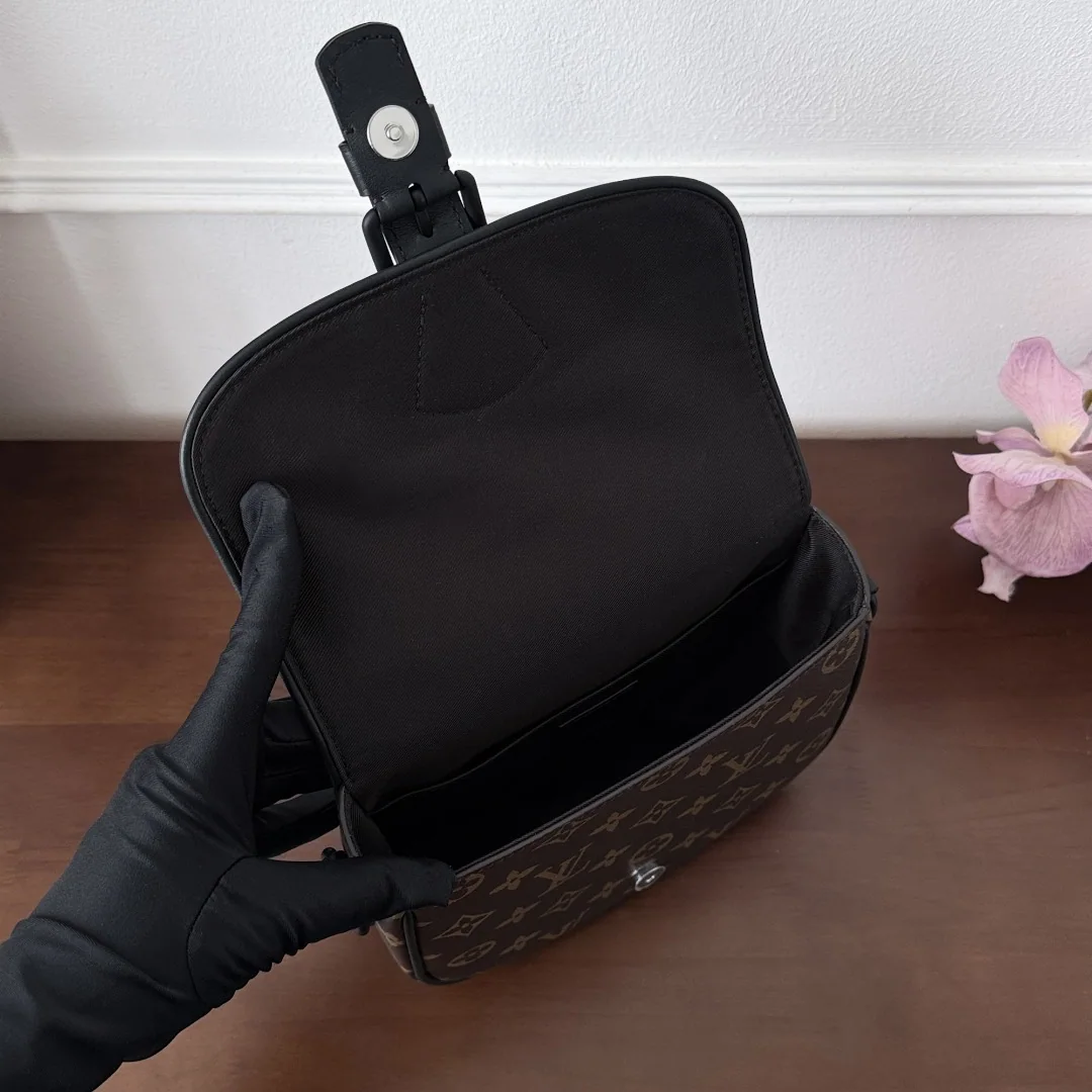 루이비통 모노그램 작은 우체부 가방 M47060 상세 이미지 9