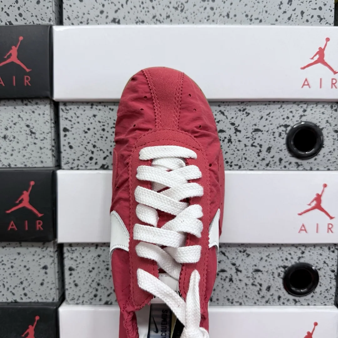 나이키 [GOD] HV8547-600 201600 Nike Moon Shoe SP Jacquemus University Red 상세 이미지 6