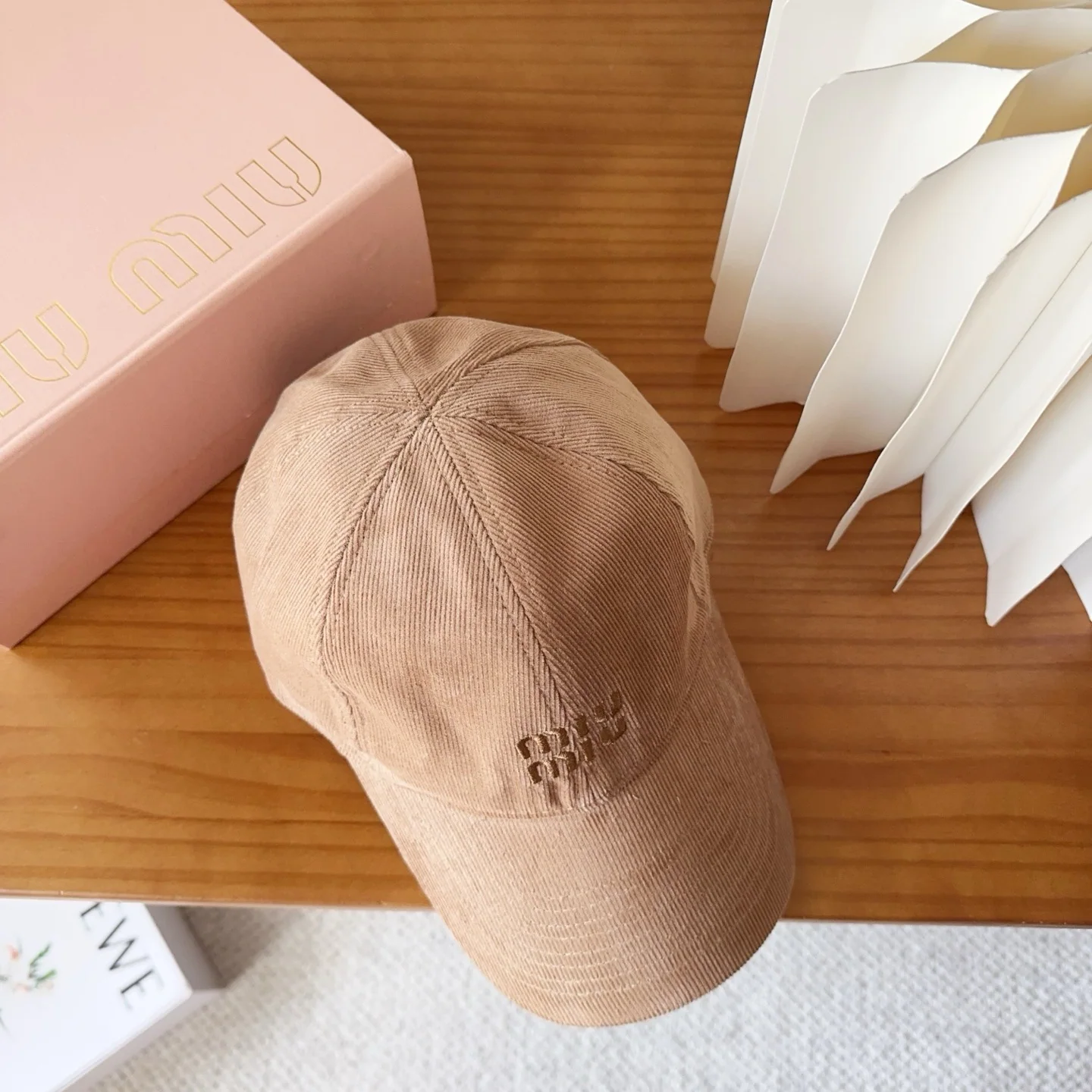 미우미우 코듀로이 베이스볼 캡 상세 이미지 4