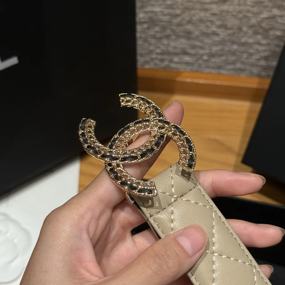 샤넬 더블 C 로고 램스킨 벨트 상세 이미지 6