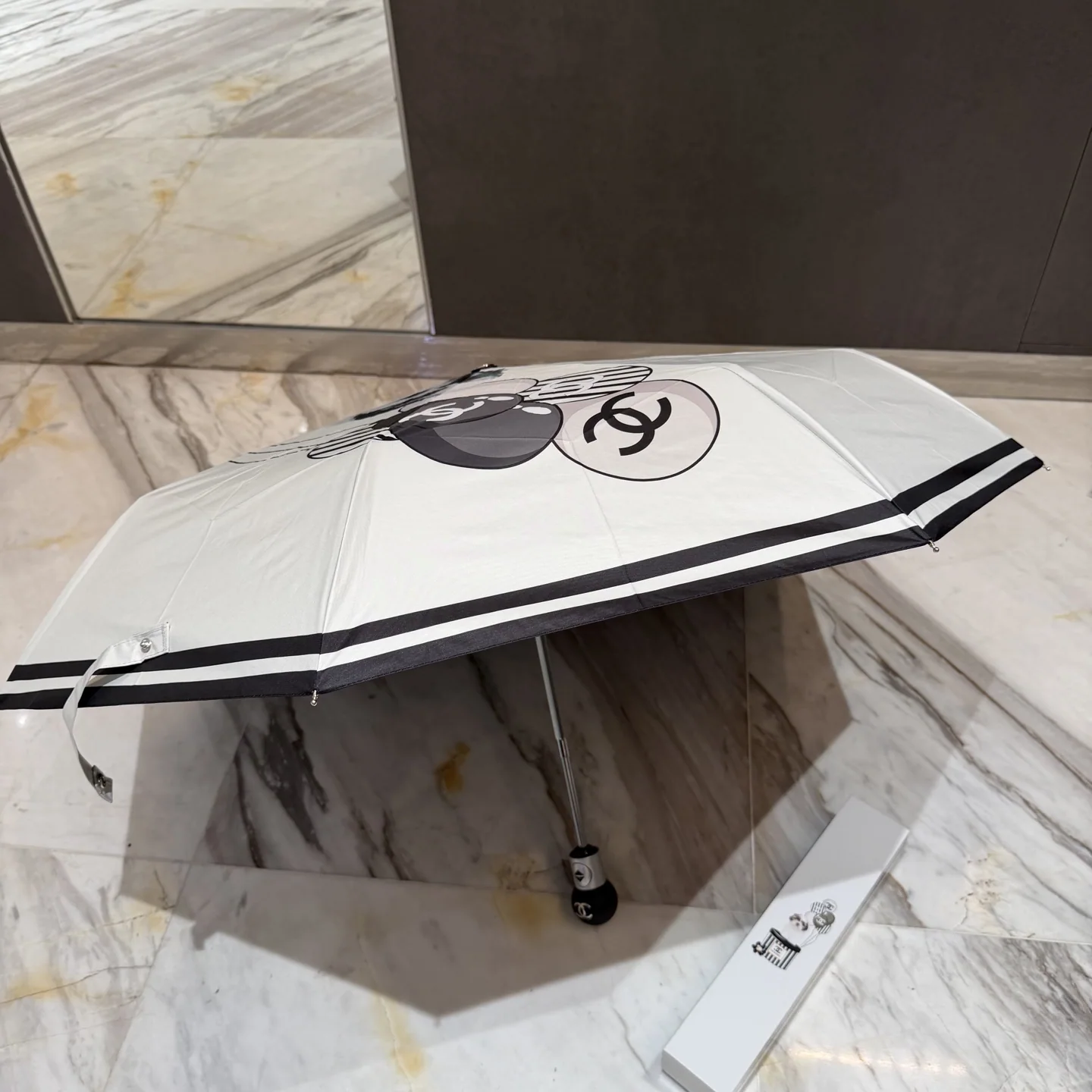 샤넬 우산 85365 Chanel Umbrella 상세 이미지 8