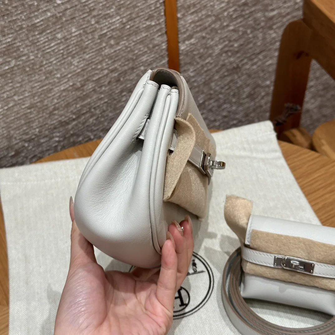 에르메스 켈리 무브 가방 상세 이미지 4