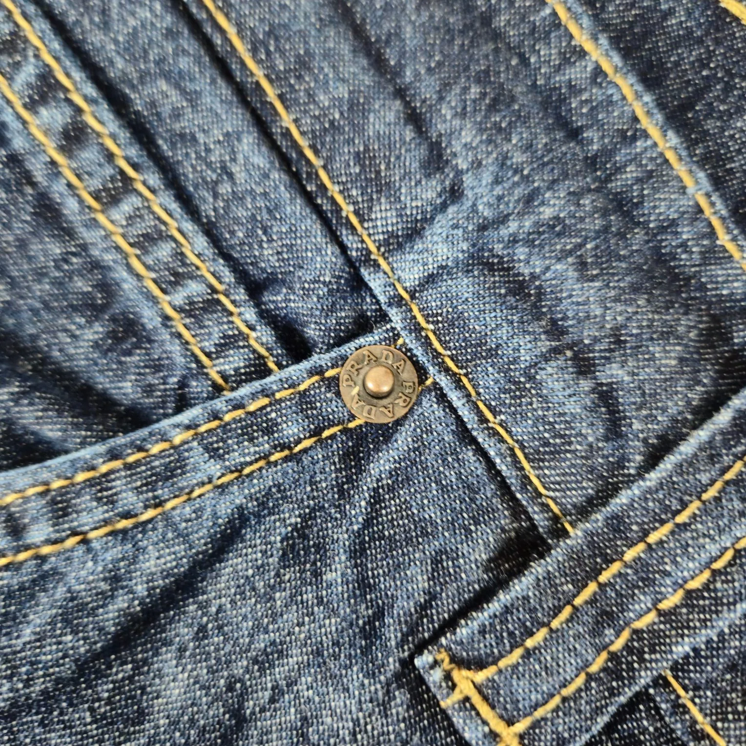 프라다 24 SS 데님 남성 반바지 24SS 상세 이미지 4