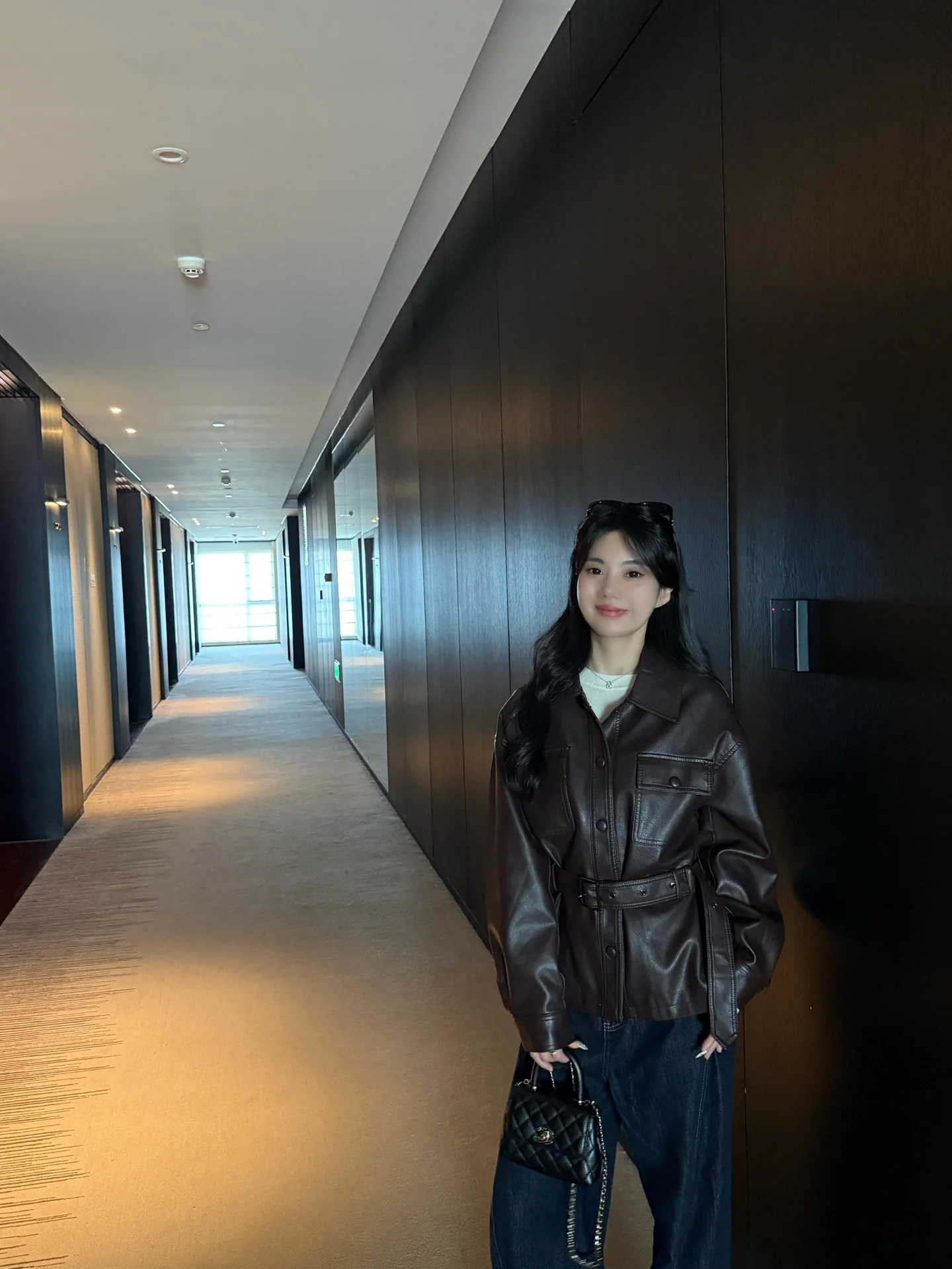 생로랑 가죽 여성 자켓 상세 이미지 4