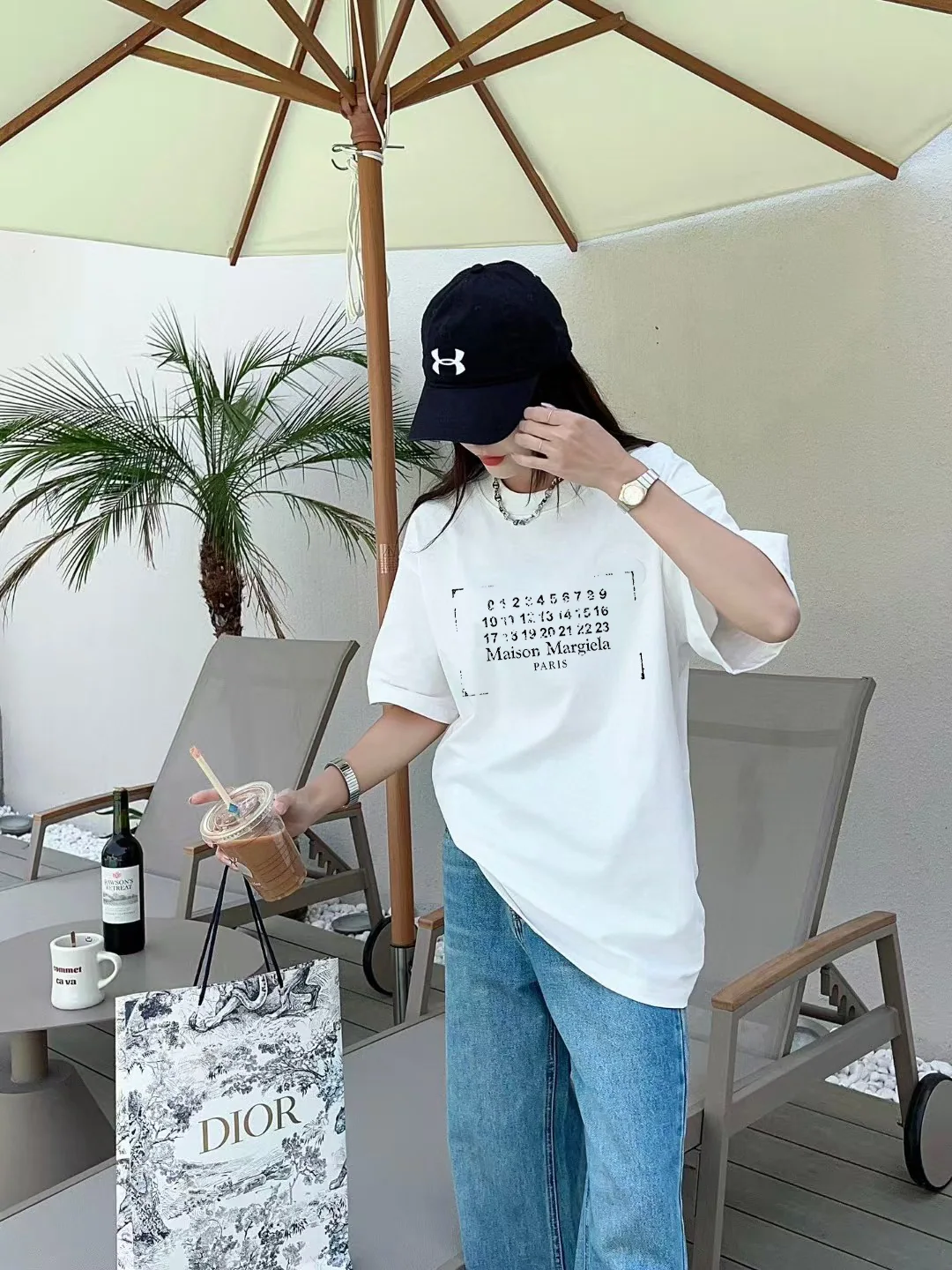 마르지엘라 프린트 로고 반팔 티셔츠 상세 이미지 9