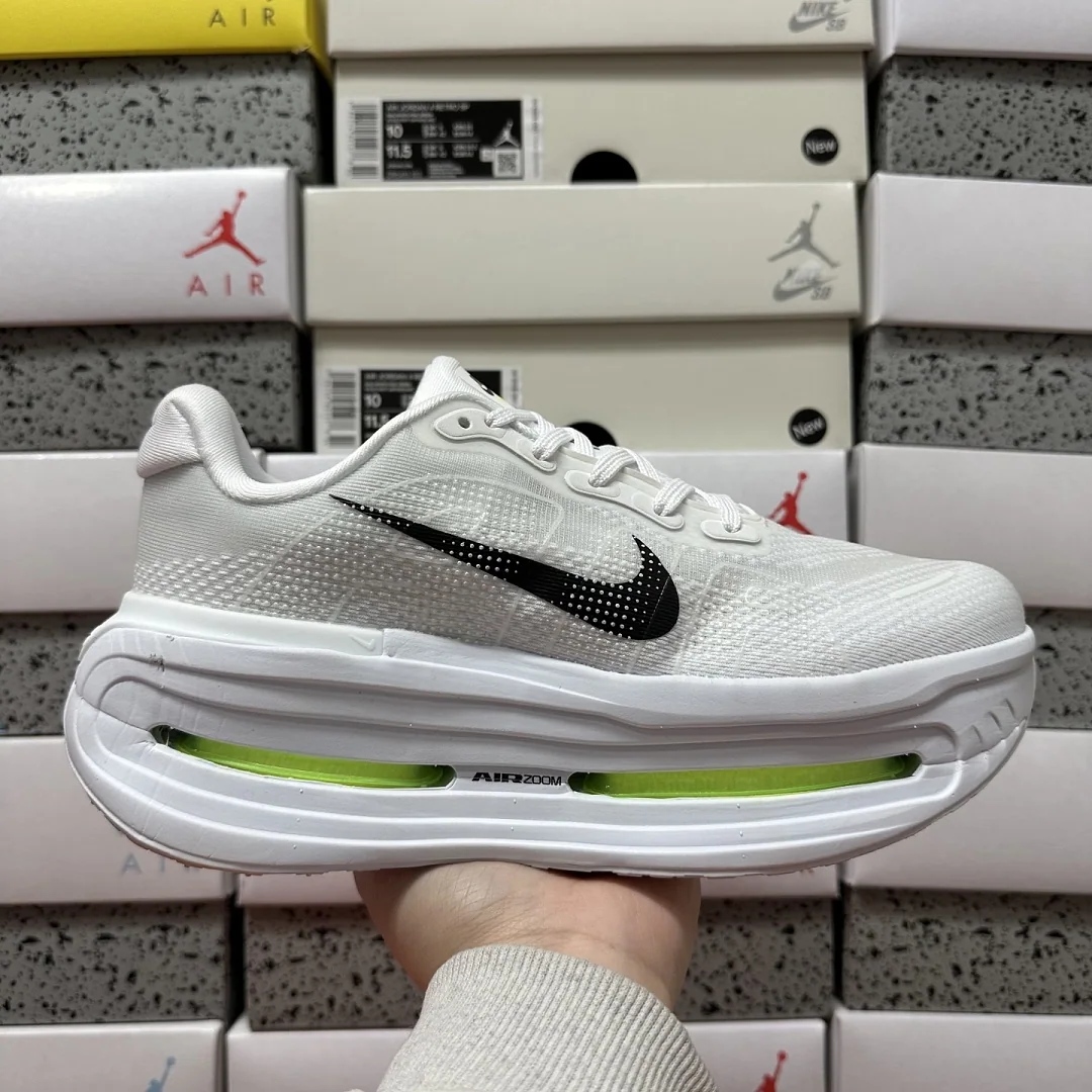 나이키 [5A] 보메로 프리미엄 화이트 블랙 HQ2050-300 201643 Nike Vomero Premium 상세 이미지 4