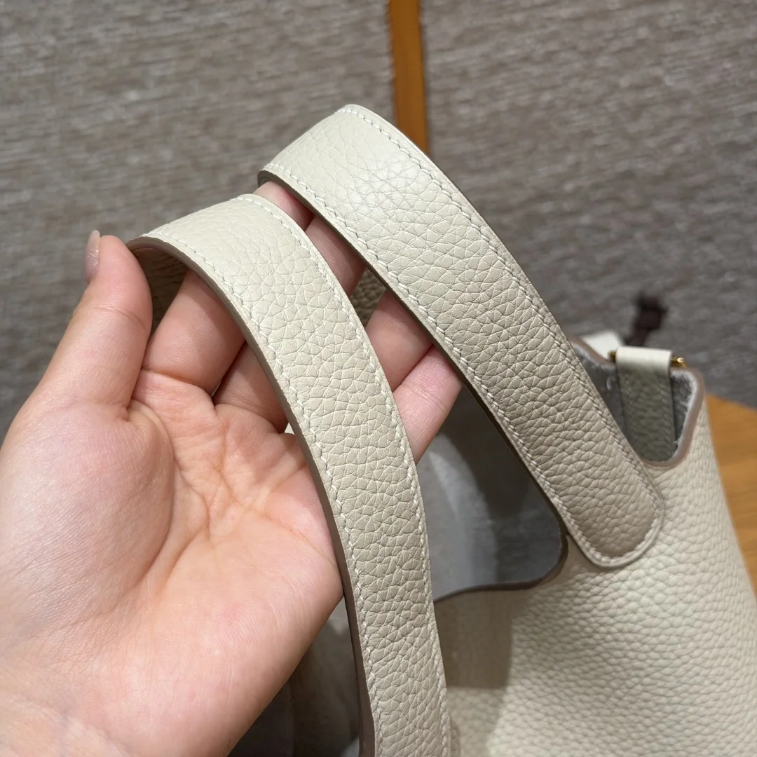 에르메스 피코탄 락 크레맹스 가죽 지갑 상세 이미지 9