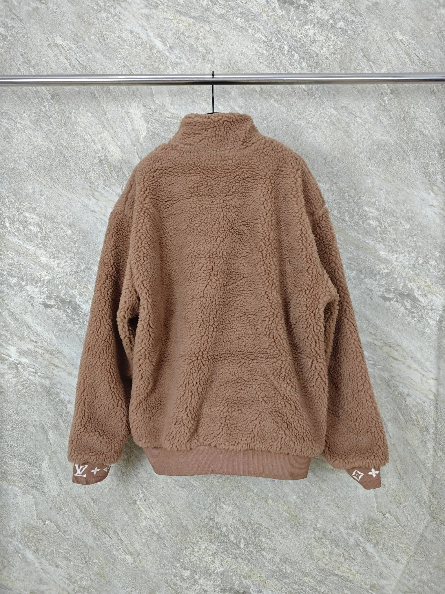 루이비통 가죽 테디 남성 자켓 24FW 상세 이미지 2
