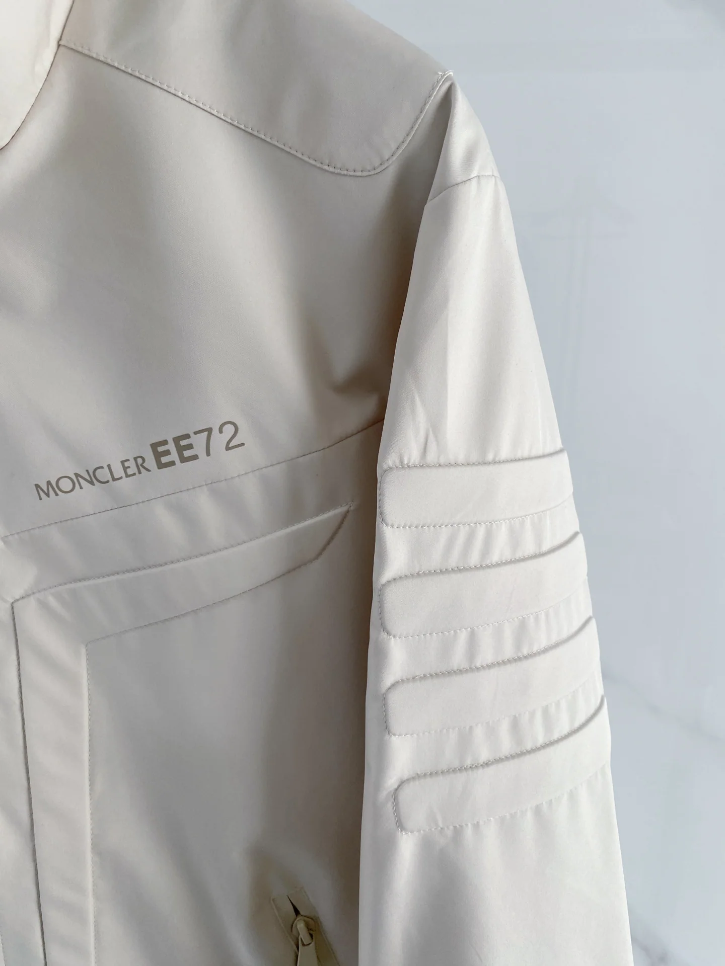 몽클레어 남성 자켓 SS 52762 Moncler 상세 이미지 4