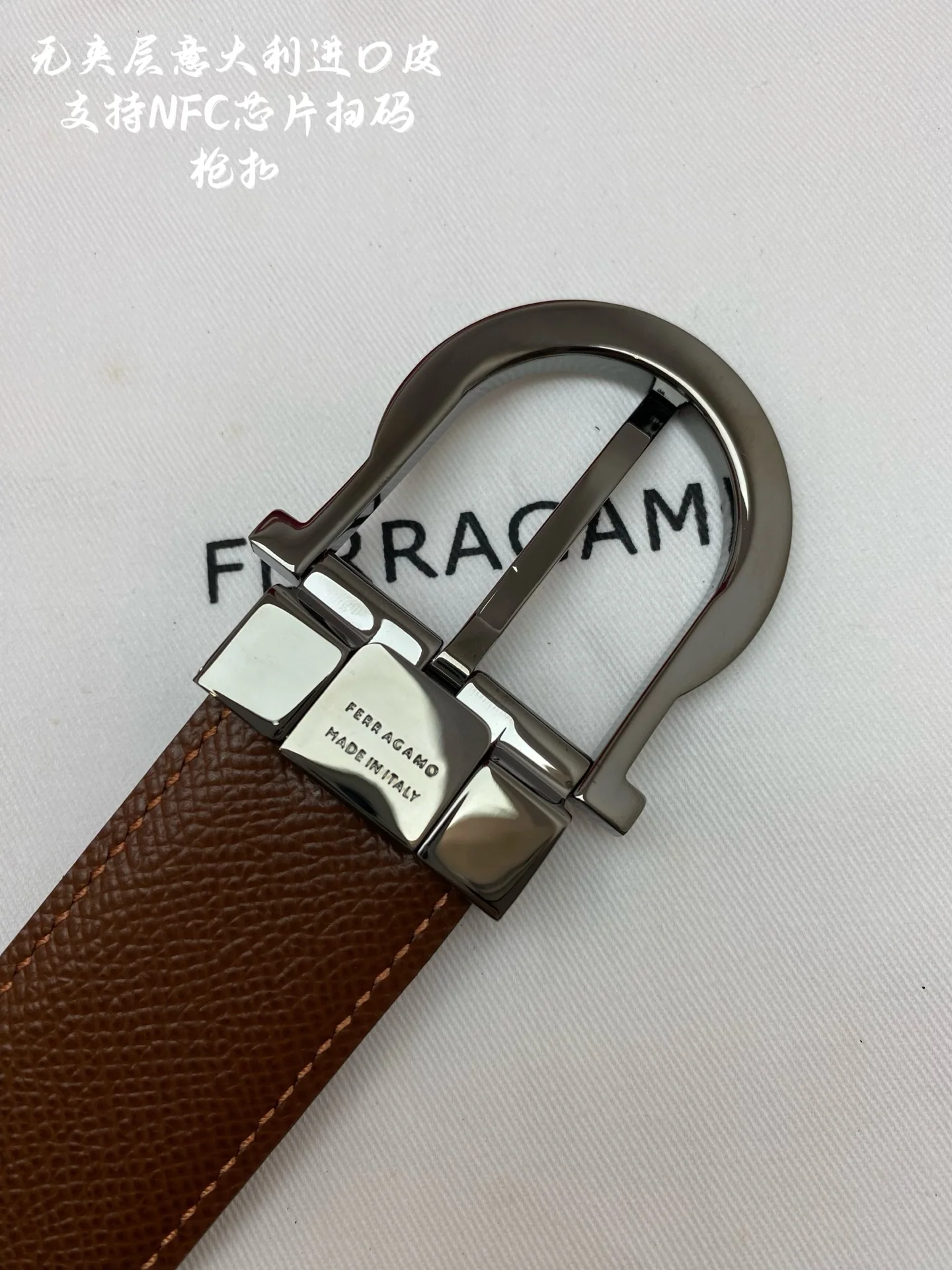 페레가모 남성 가죽 벨트 상세 이미지 5