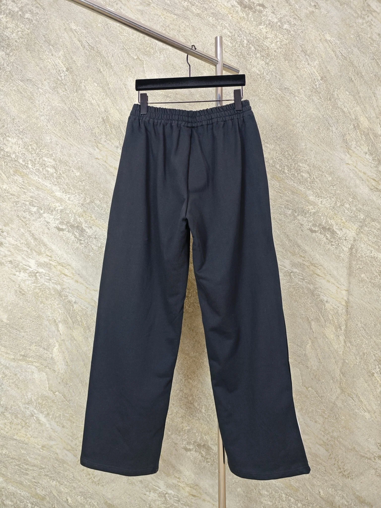 발렌시아가 26SS 남성 바지 157559 Balenciaga Pants 상세 이미지 2