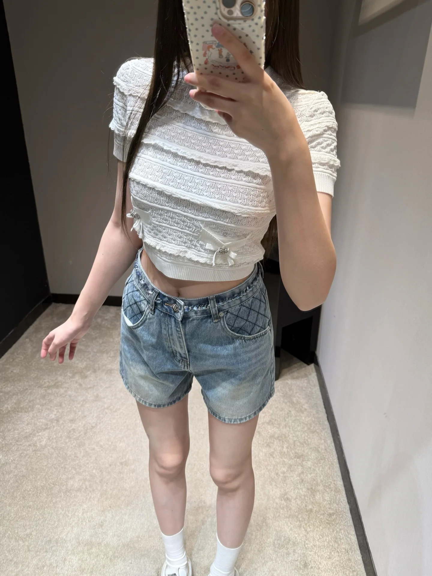 샤넬 다이아몬드 퀼팅 체인 허리 워시드 데님 반바지 상세 이미지 8