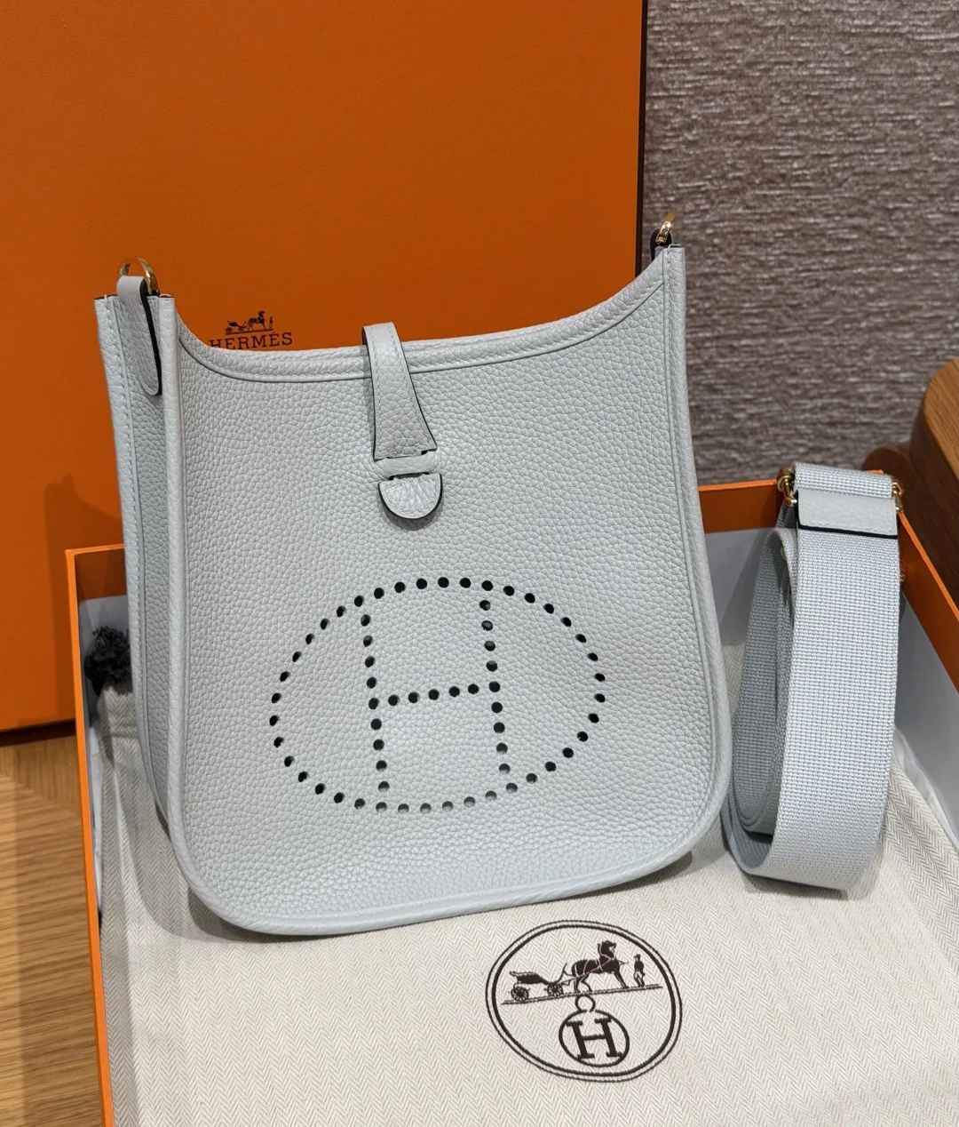 에르메스 에블린 23 cm 가방 144384