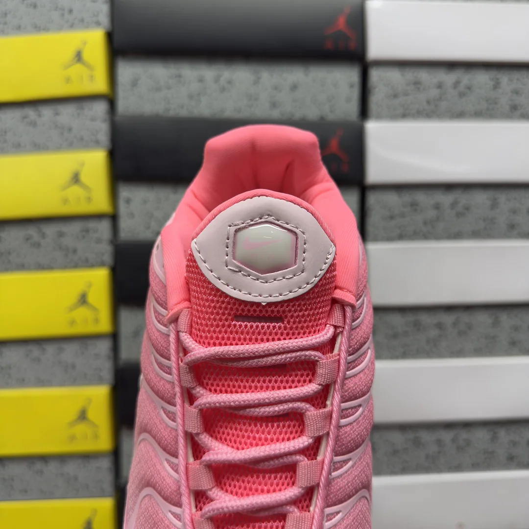 나이키 [BD] 에어 맥스 플러스 FV0393-001 201847 Nike Air Max Plus 상세 이미지 8