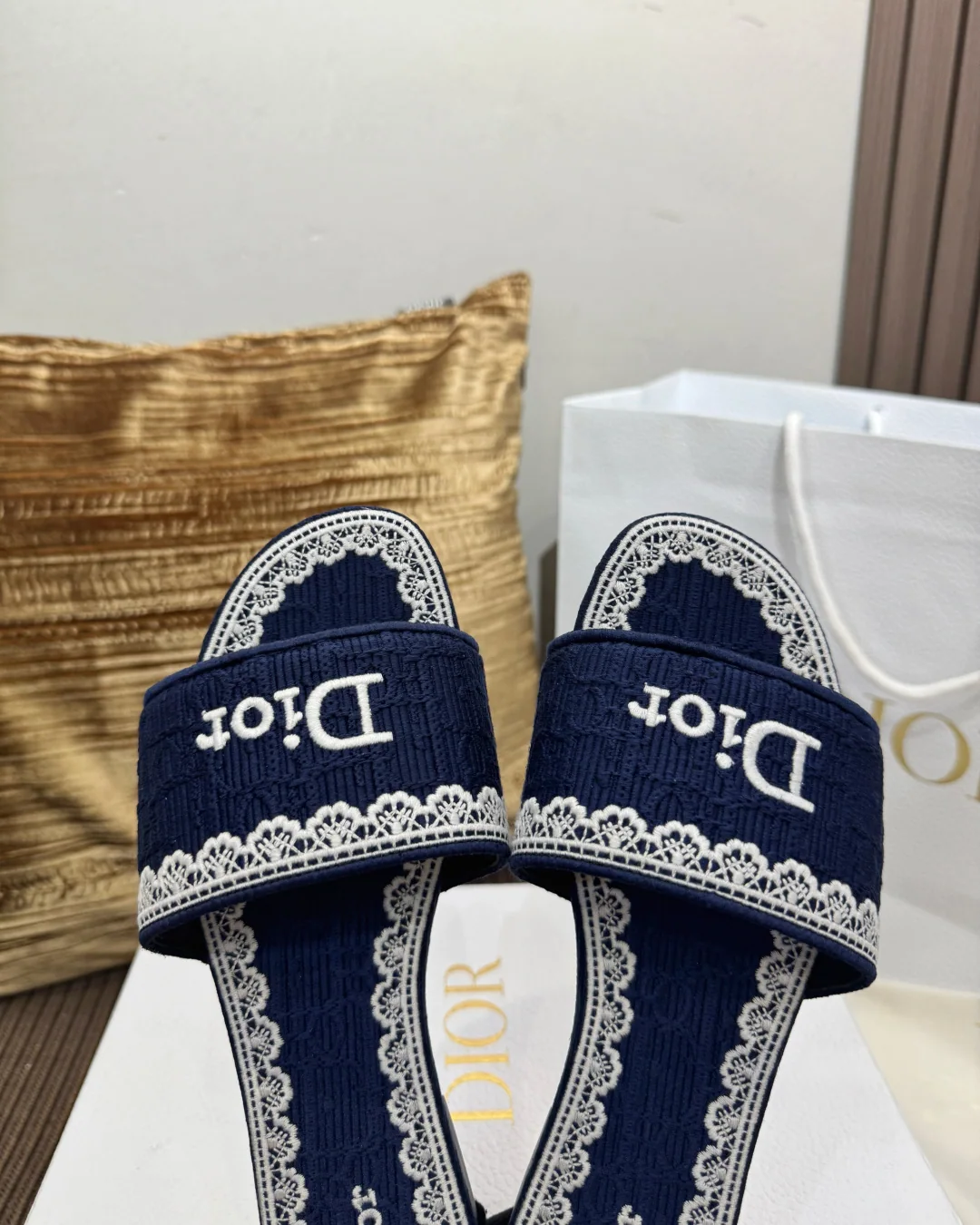 디올 신발 상세 이미지 7