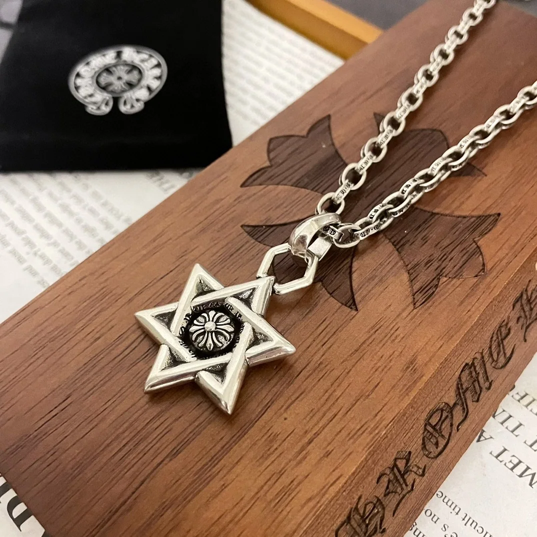 크롬하츠 육각별 펜던트 클래식 레터 목걸이 상세 이미지 8