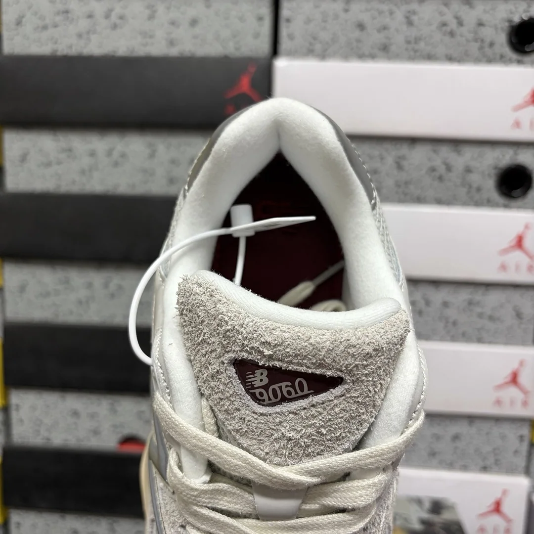 뉴발란스 [C] 9060 그레이 U9060LNY 202093 New Balance 9060 상세 이미지 10