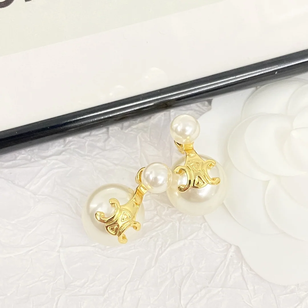 셀린느 귀걸이 69643 Celine Earrings