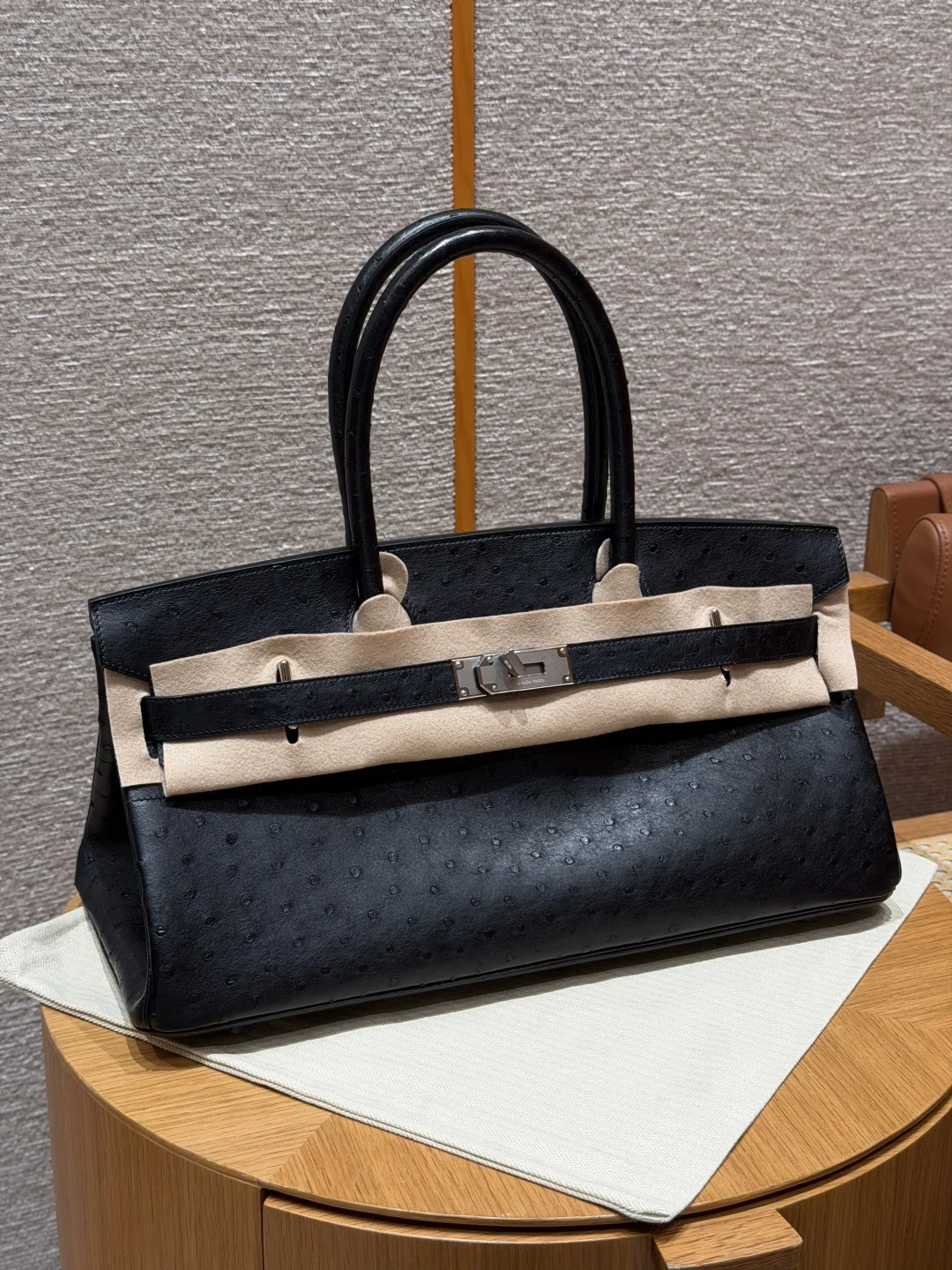 에르메스 KK 타조 가죽 버킨 숄더백 42 cm 144854