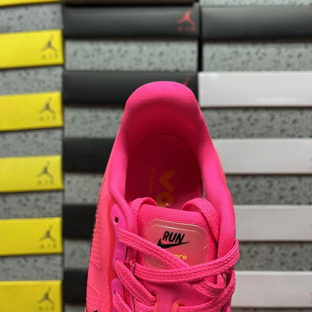 나이키 [CG] 보메로 프리미엄 HM5973-603 201980 Nike Vomero Premium Hyper Pink 상세 이미지 7