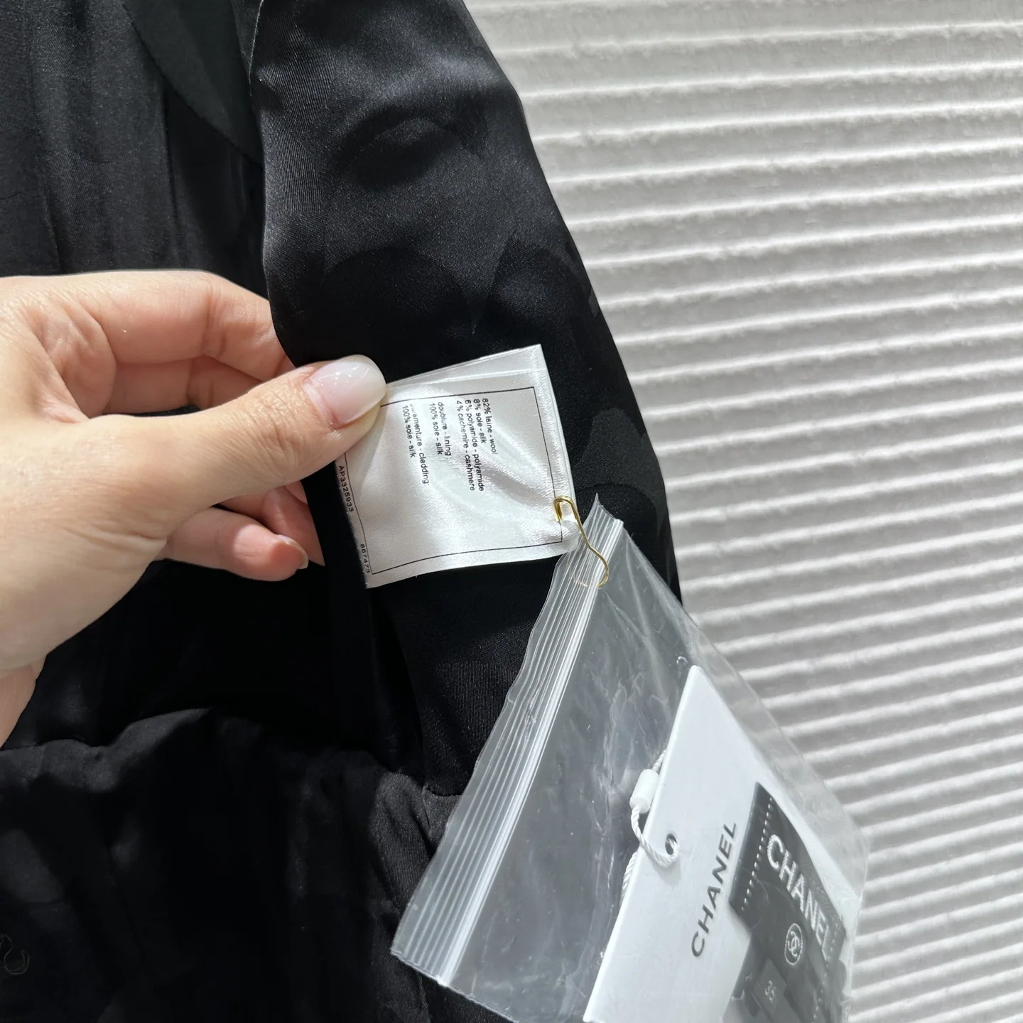 샤넬 블랙 화이트 실크 슬리브리스 여성 원피스 6176 상세 이미지 8