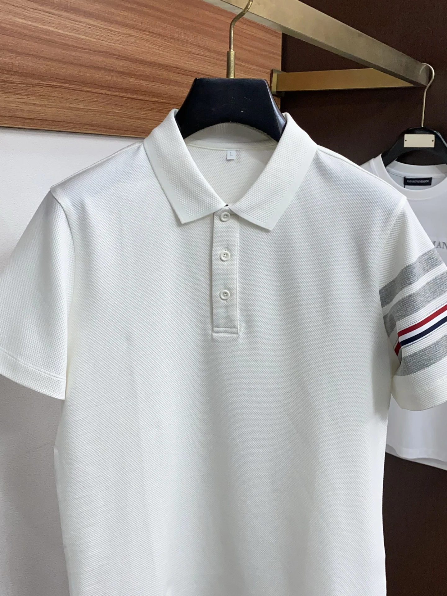 톰브라운 남성 반팔 폴로셔츠 상세 이미지 2