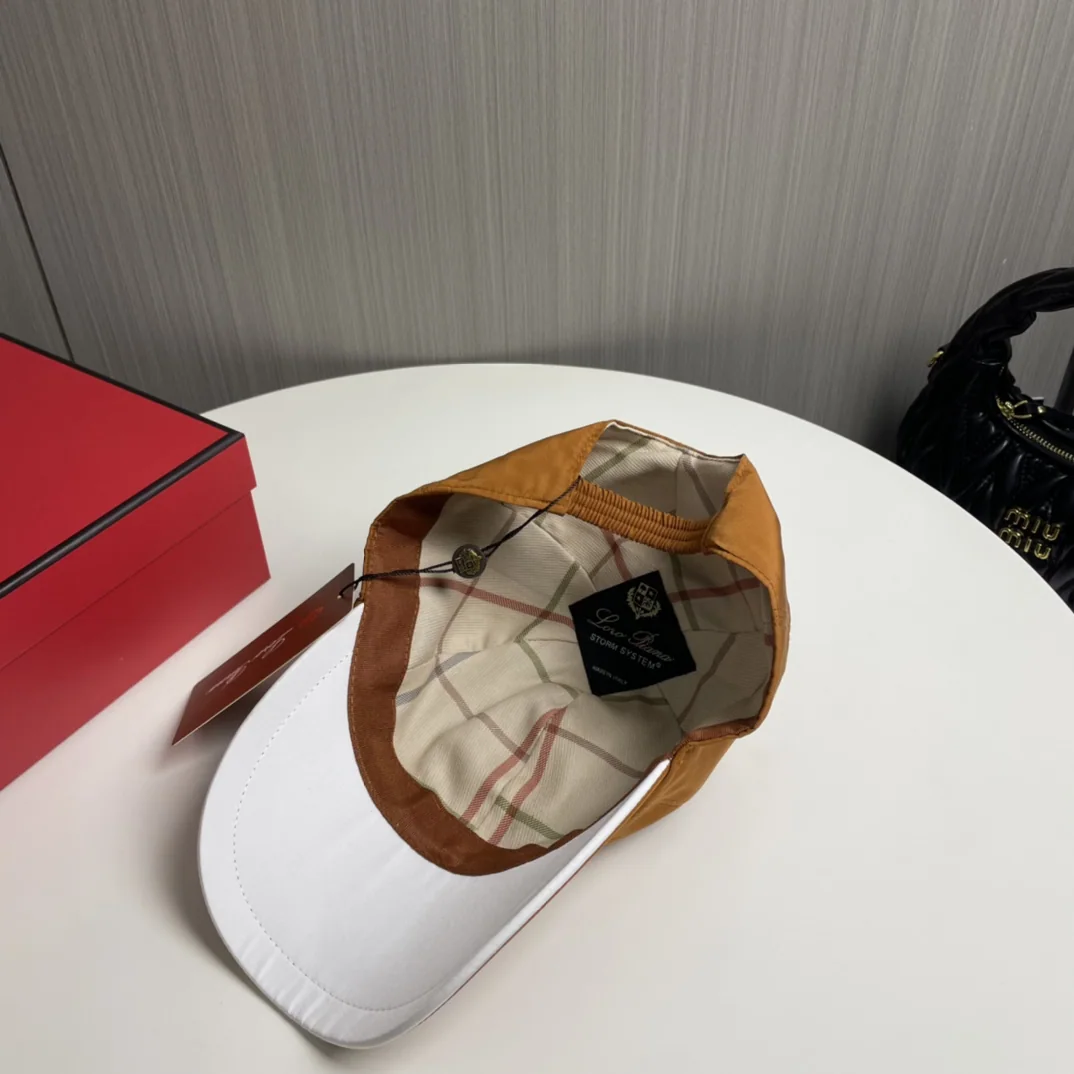 로로피아나 베이스볼 캡 상세 이미지 4
