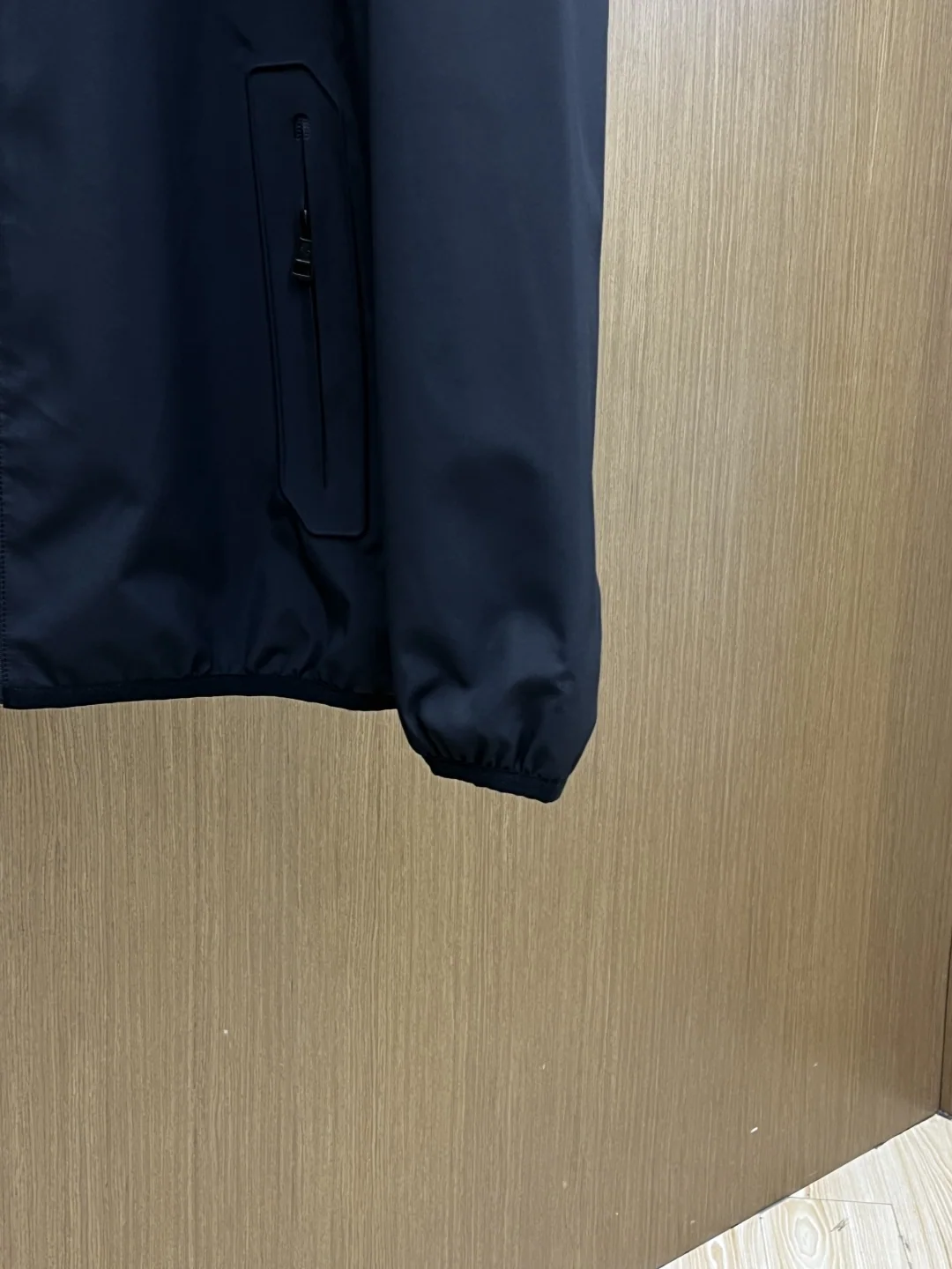 몽클레어 후드 캐주얼 남성 자켓 상세 이미지 6