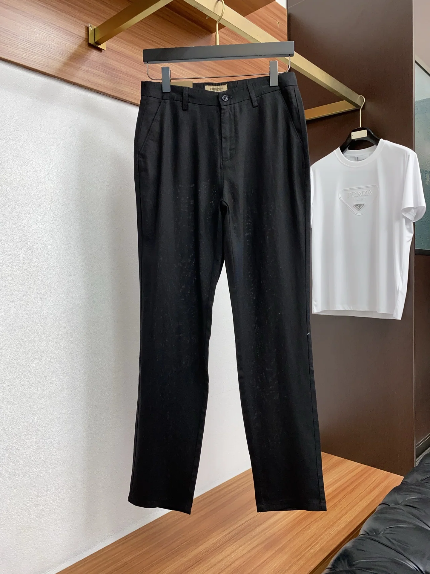 버버리 워시드 데님 남성 바지 2026 SS 상세 이미지 2