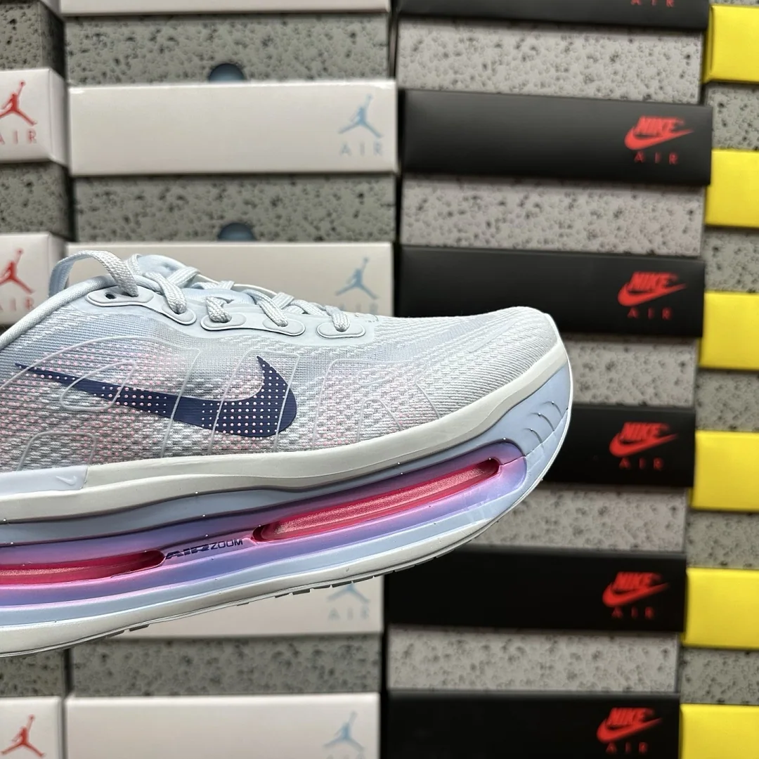나이키 [M] 보메로 프리미엄 HM5973-400 201656 Nike Vomero Premium Blue Tint 상세 이미지 2