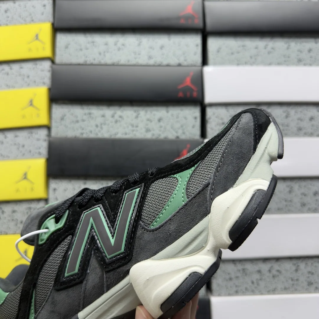 뉴발란스 [C] 9060 U906054Q 202263 New Balance 9060 상세 이미지 4