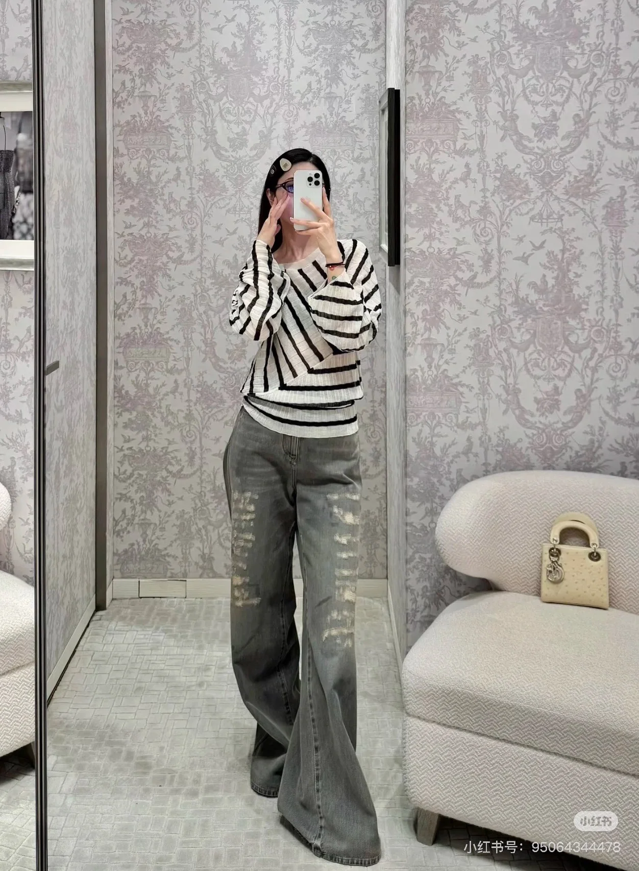 디올 데미지 와이드 레그 면 데님 바지 2025 SS 상세 이미지 3
