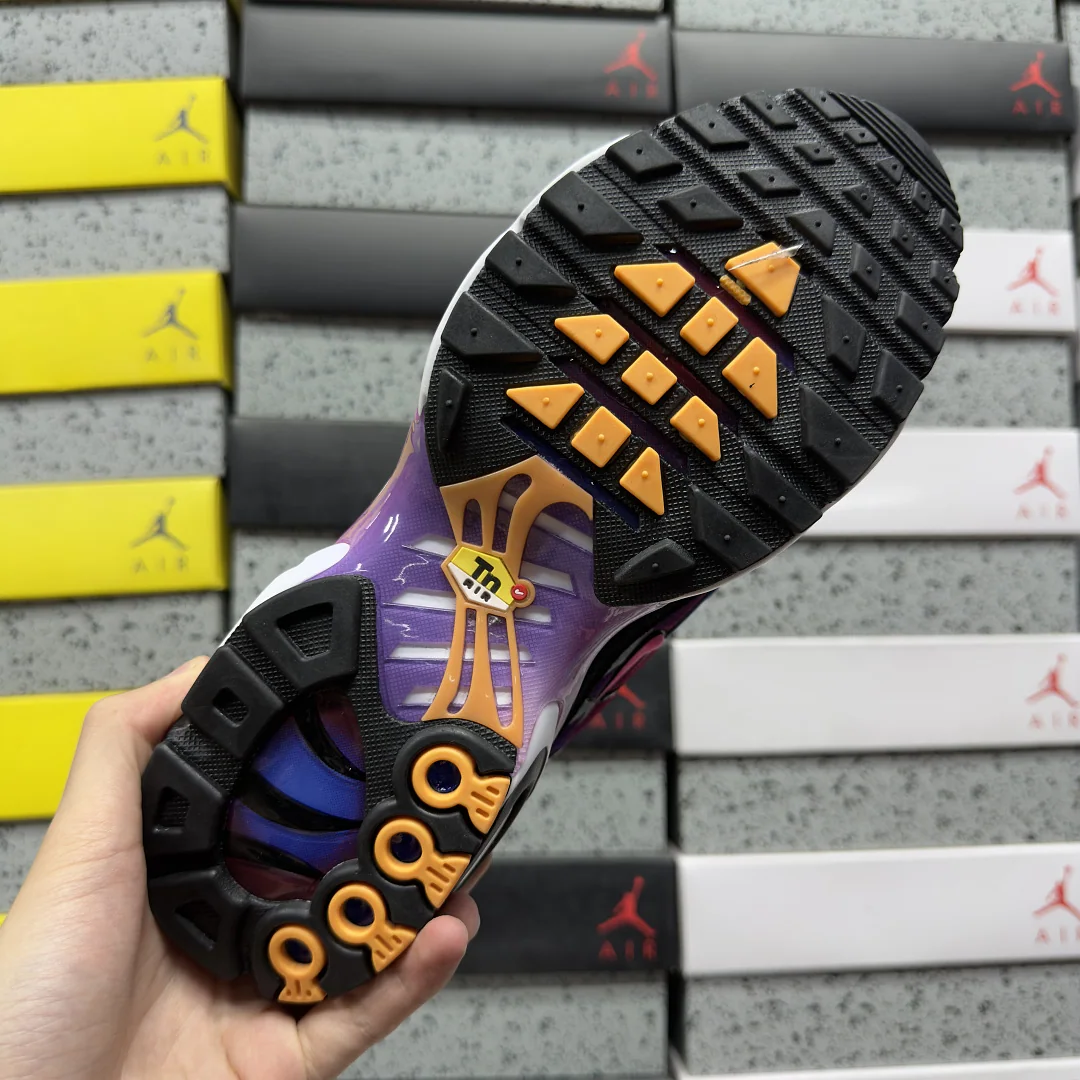 나이키 [BD] 에어 맥스 플러스 FN8260-001 201842 Nike Air Max Plus Patta FC Barcelona Culers 상세 이미지 6