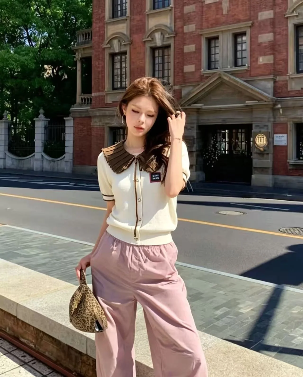 미우미우 피터팬 카라 리본 타이 반팔 가디건 135293