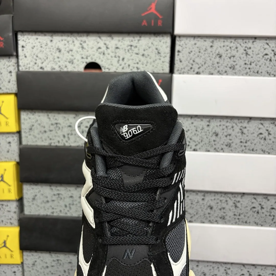 뉴발란스 [C] 9060 화이트 U9060AAA 202088 New Balance 9060 상세 이미지 5