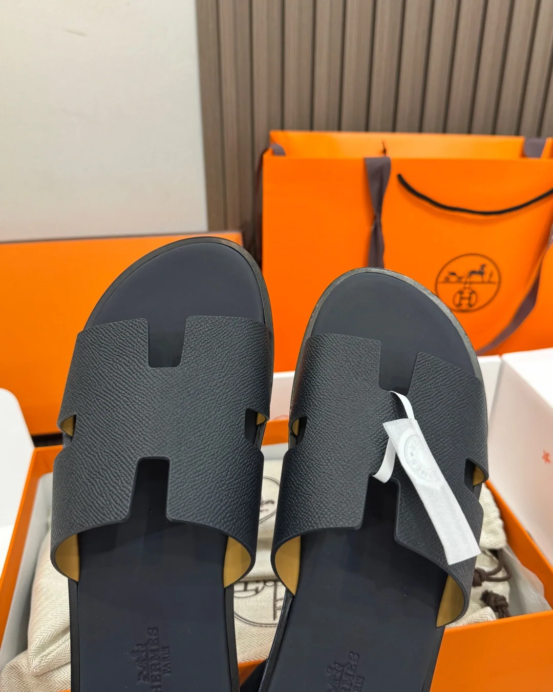 에르메스 H 자형 송아지가죽 샌들 상세 이미지 6