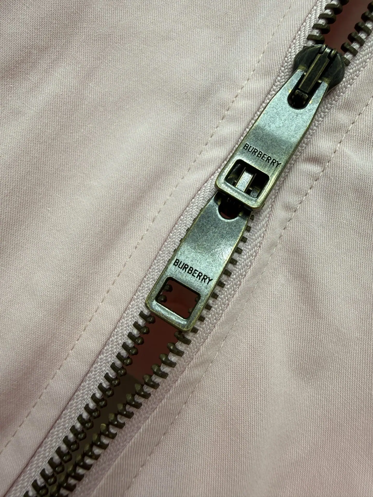 버버리 체크 라펠 하링턴 숏 자켓 상세 이미지 8