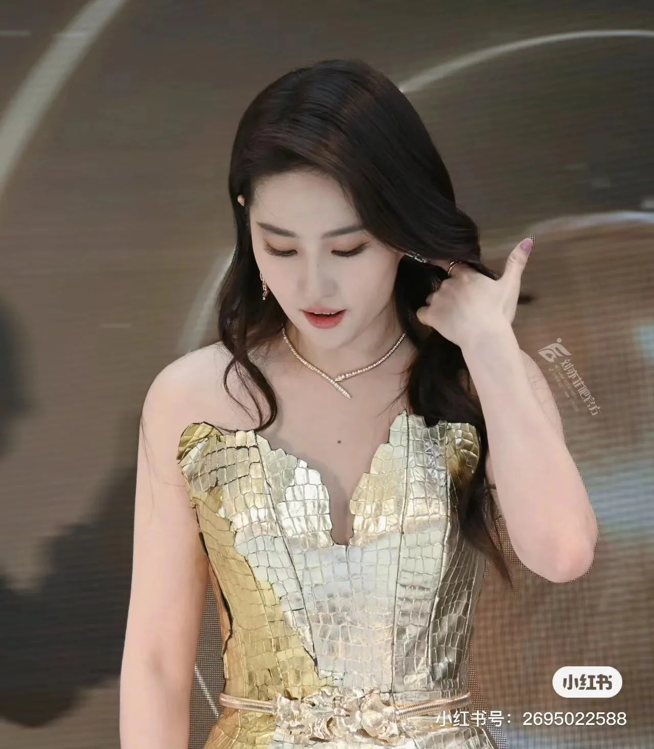 불가리 다이아몬드 뱀 모티브 목걸이 상세 이미지 2