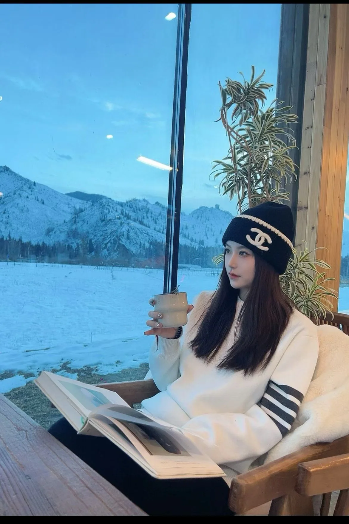 샤넬 흑백 니트 비니 모자 상세 이미지 6