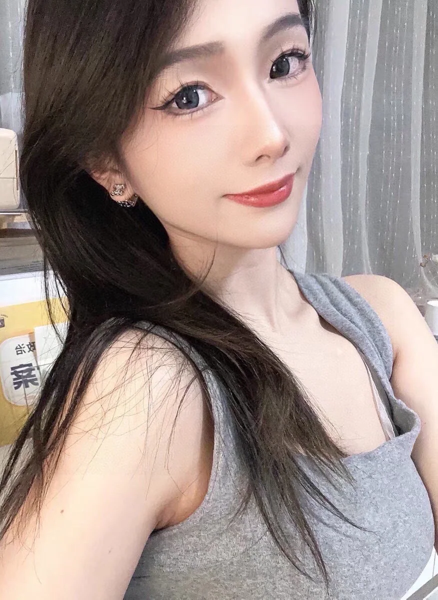 셀린느 18 K 골드 도금 황동 귀걸이 상세 이미지 3