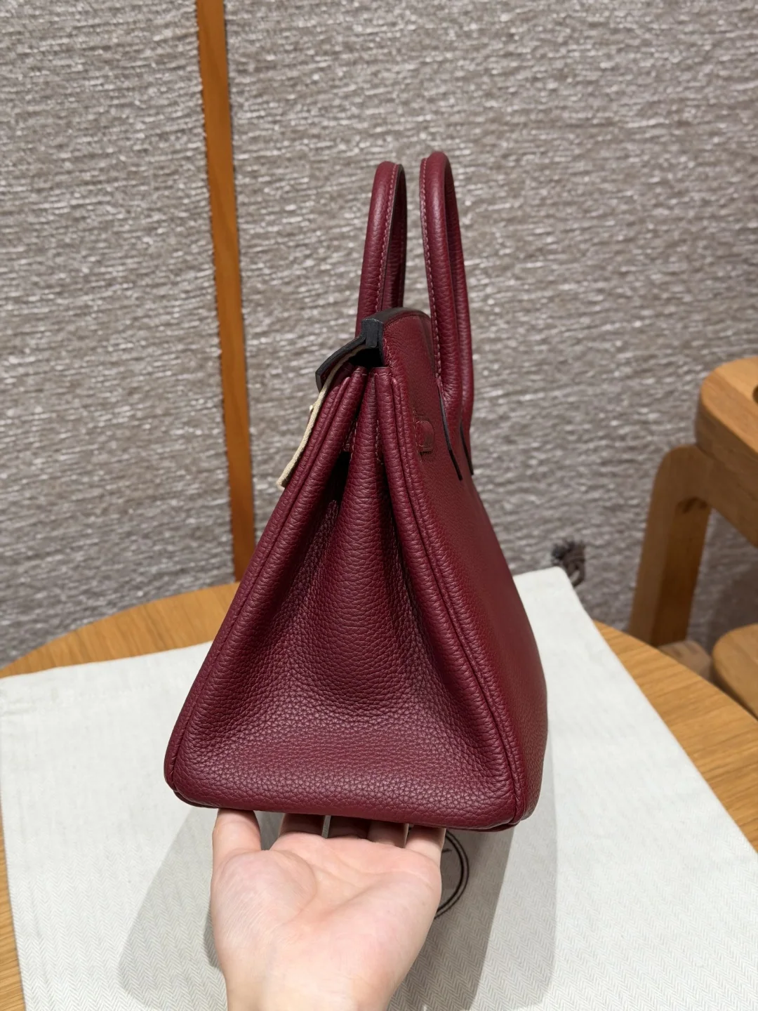 에르메스 버킨 25 토고 소가죽 가방 상세 이미지 4