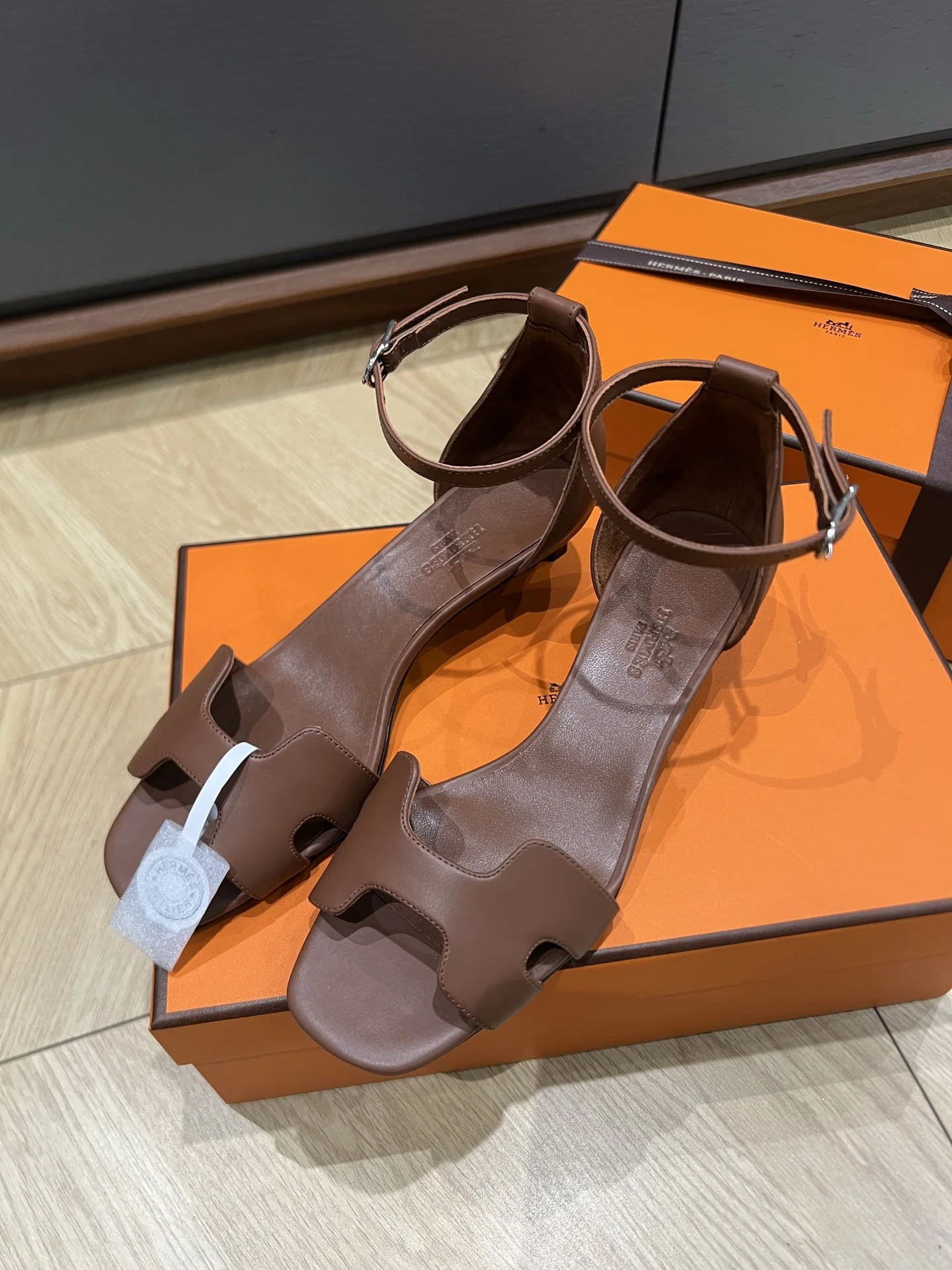에르메스 조이 70 클래식 샌들 상세 이미지 1