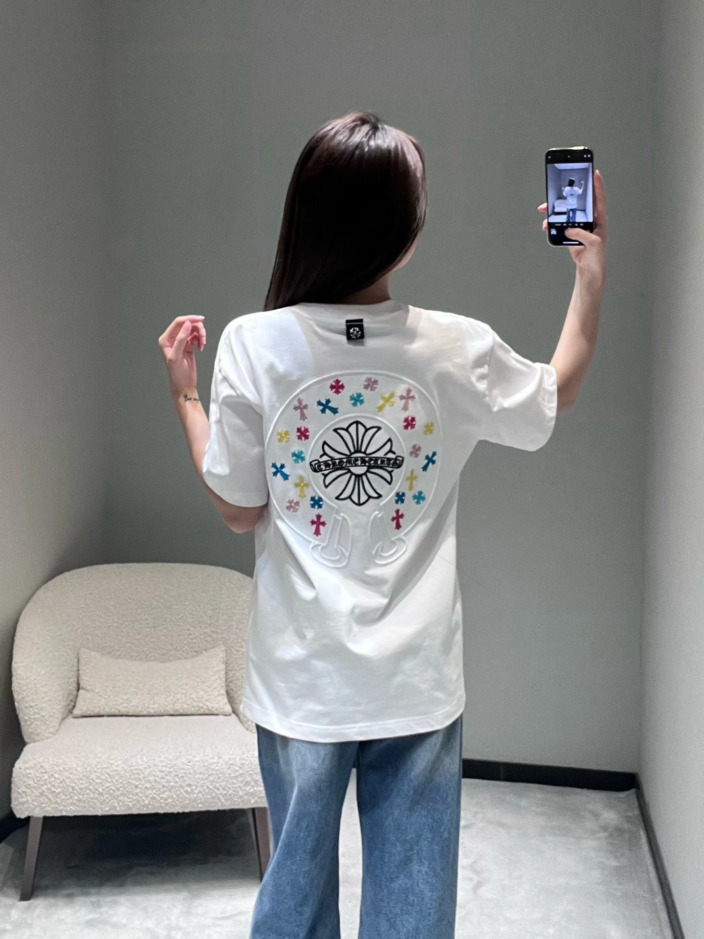 크롬하츠 여성 자수 프린트 오버핏 반팔 티셔츠 상세 이미지 9