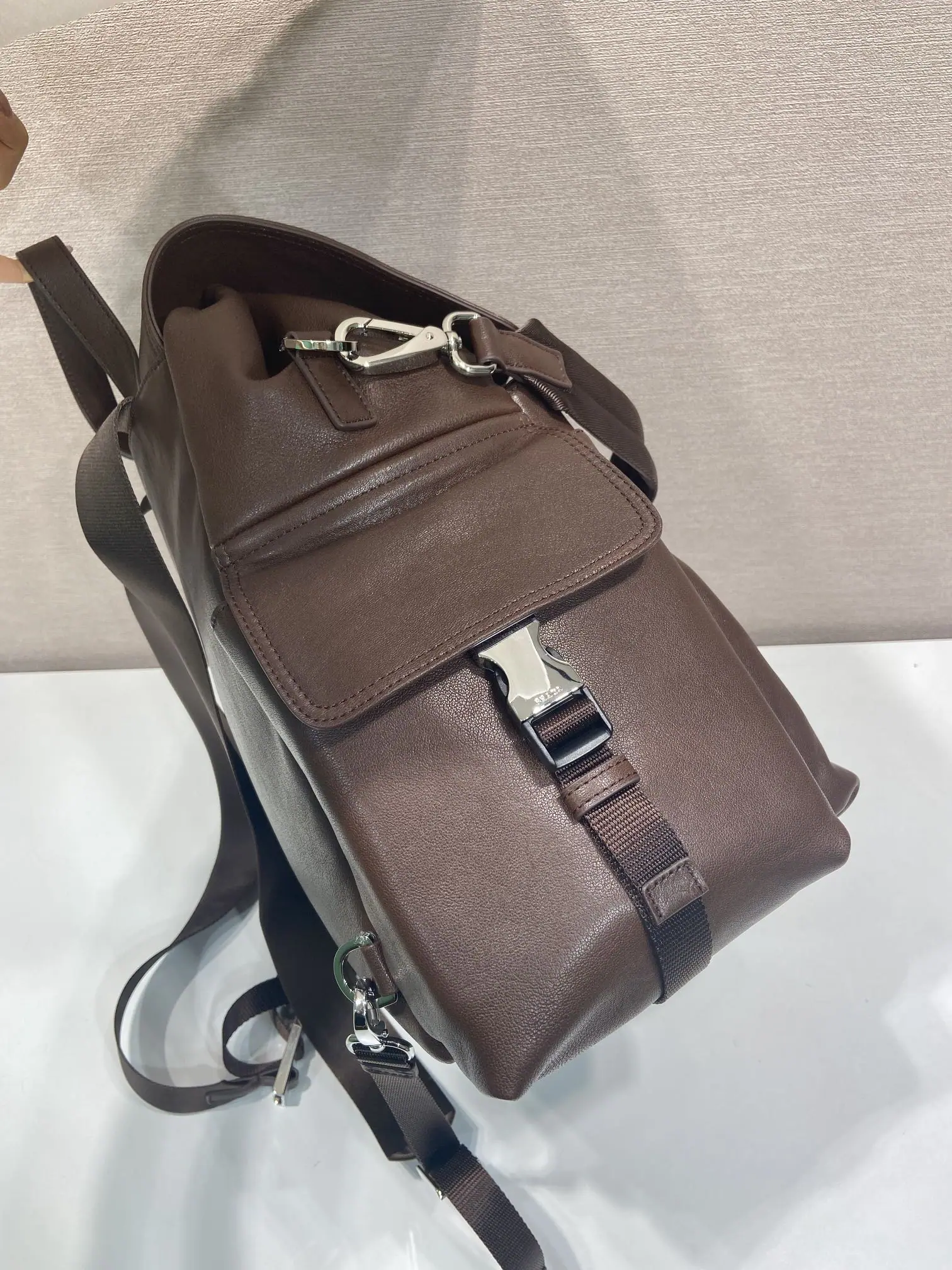 프라다 램스킨 익스플로어 백팩 2VZ118 상세 이미지 5