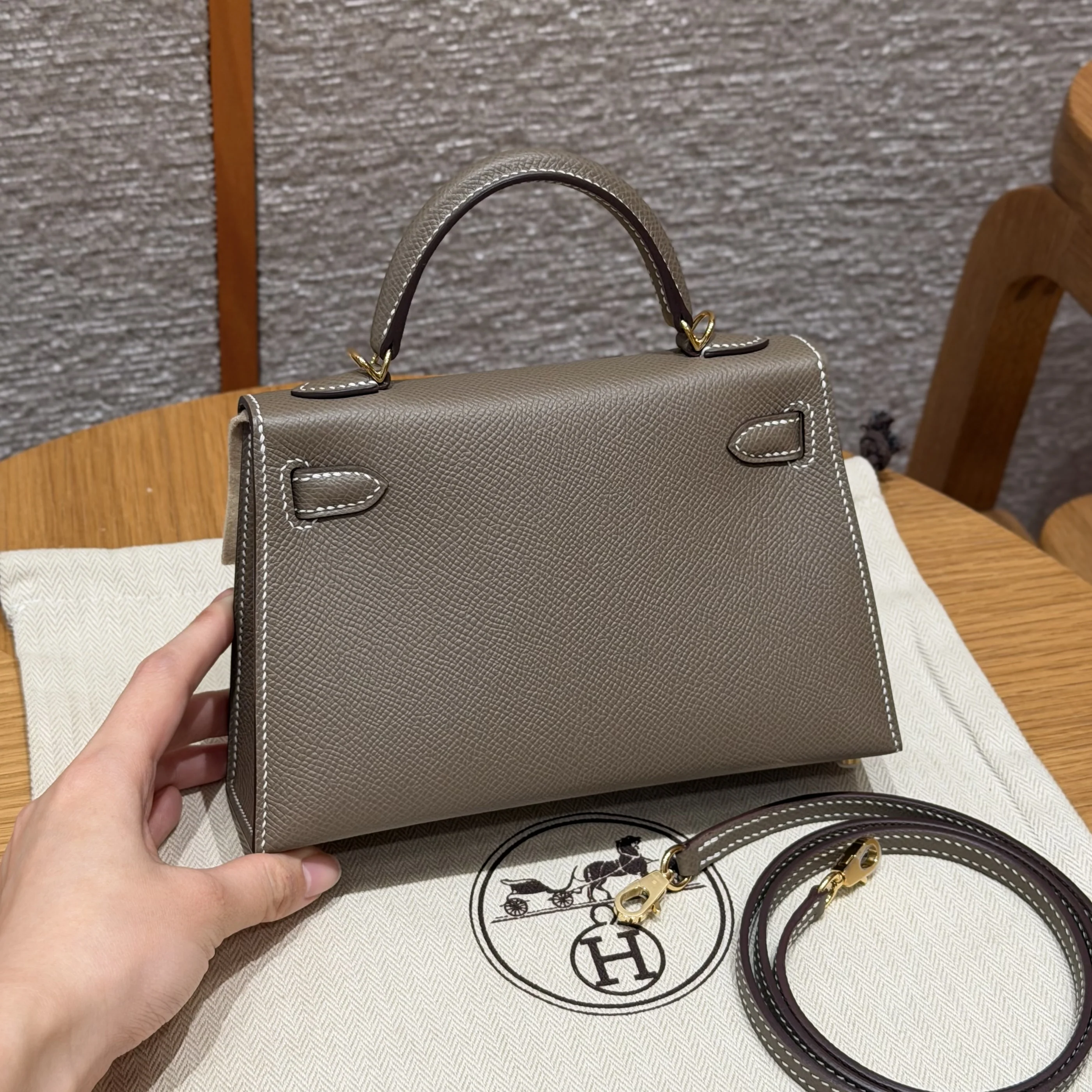 에르메스 켈리백 19 에토프 골드 하드웨어 상세 이미지 11