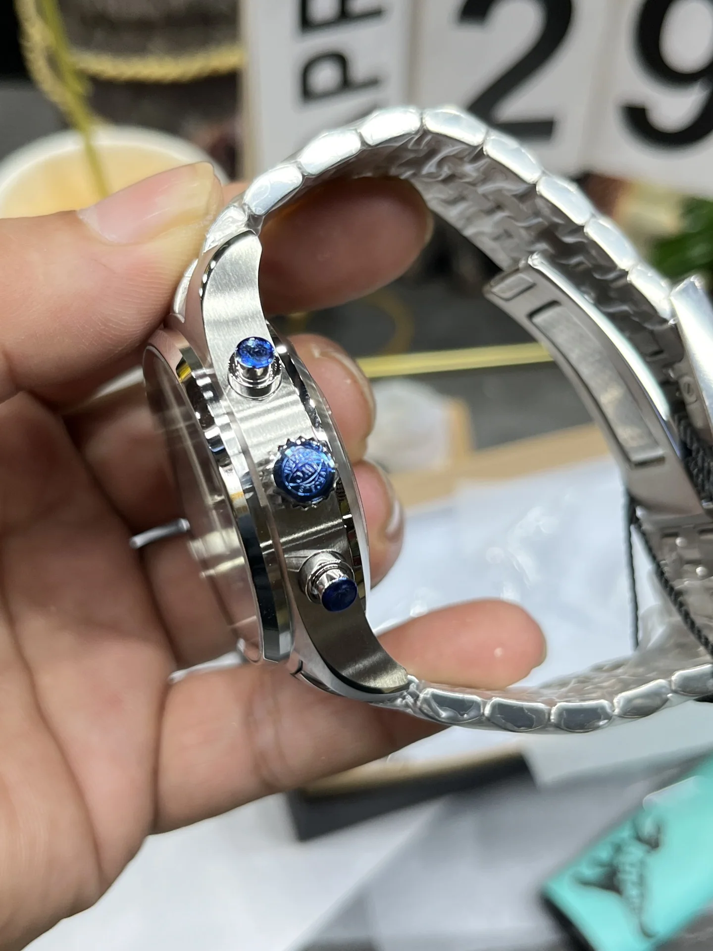 IWC 파일럿 크로노그래프 시계 자동 무브먼트 상세 이미지 6