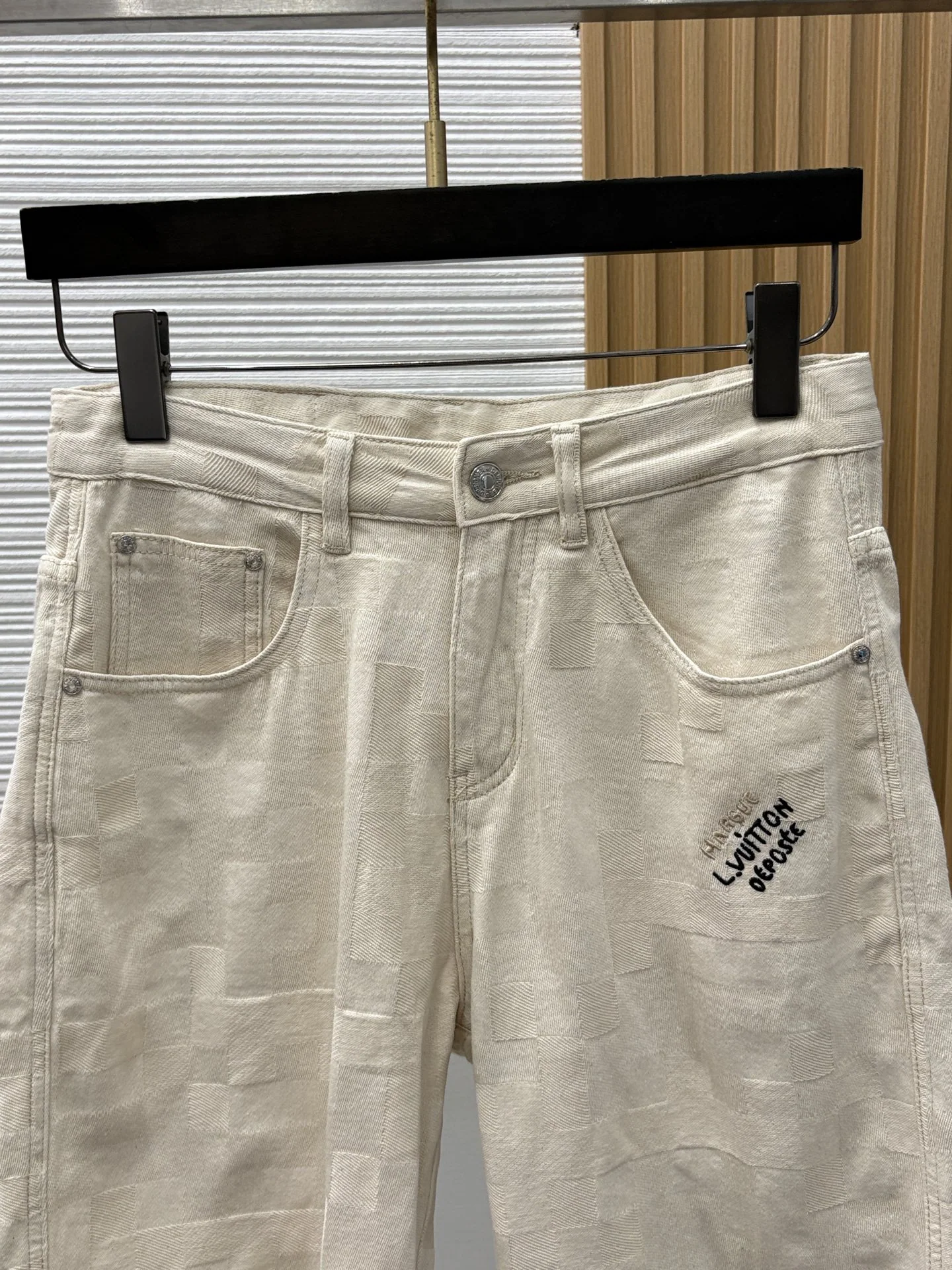 루이비통 남성 반바지 68964 Louis Vuitton Shorts 상세 이미지 2