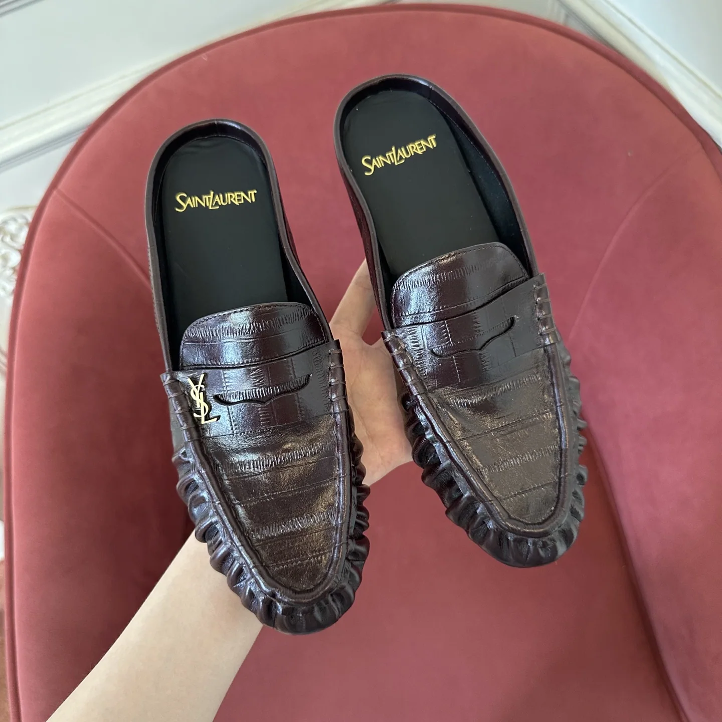 생로랑 YSL 앞코 덮인 뮬 로퍼 상세 이미지 8