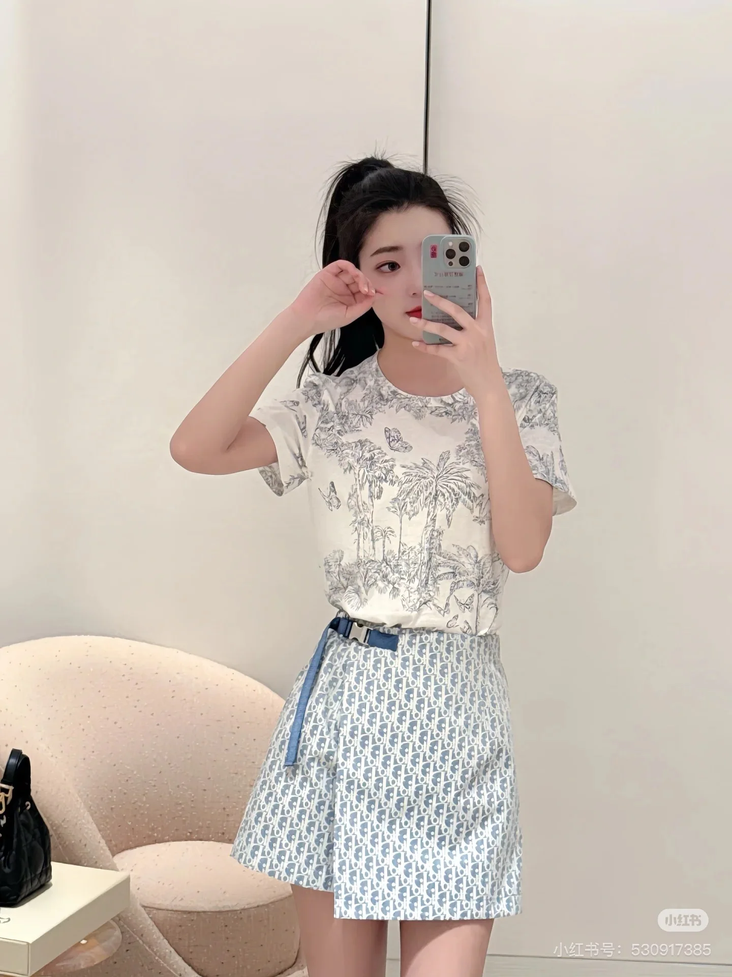디올 여성 린넨 코튼 나비 프린트 반팔 티셔츠 상세 이미지 9