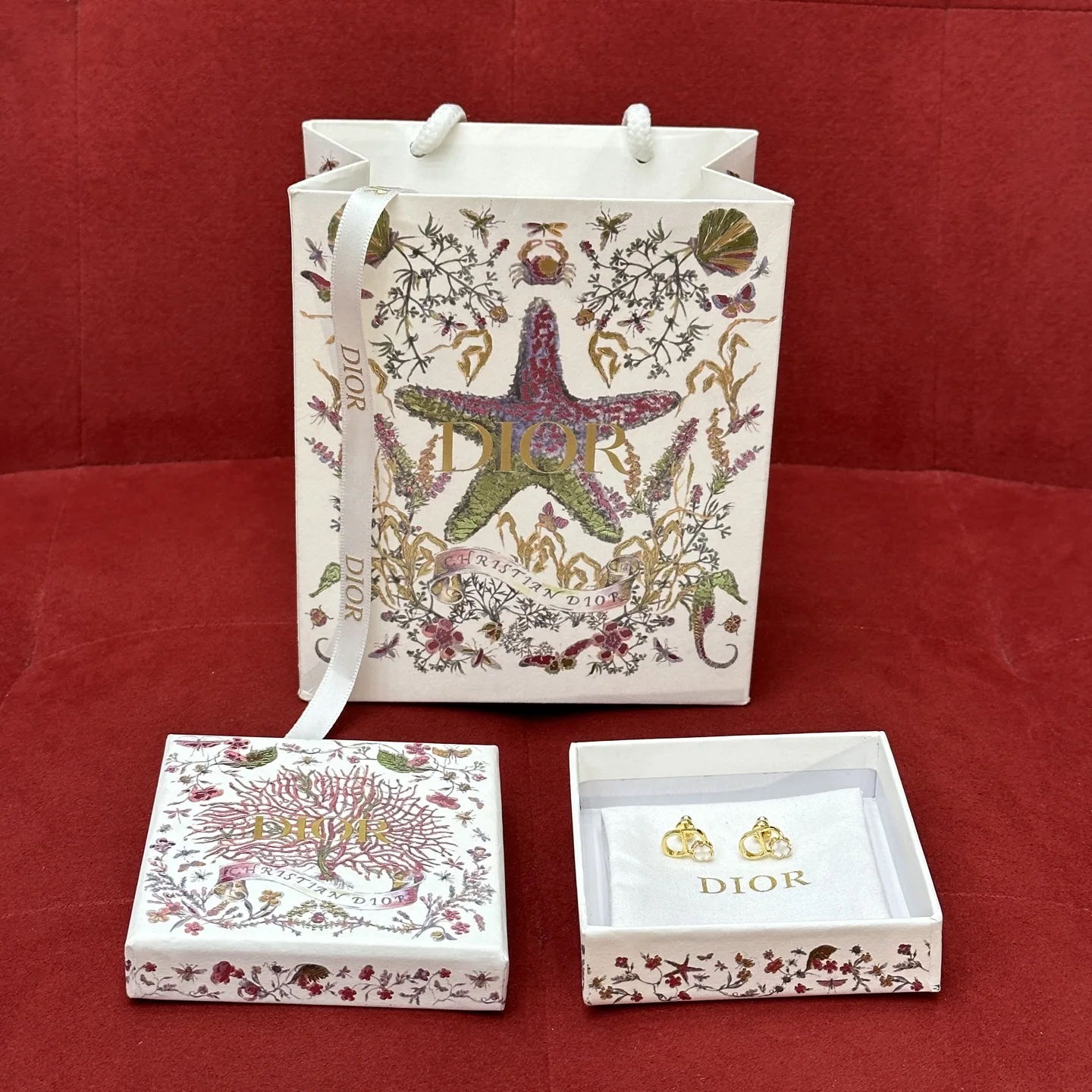 디올 MISS CD 가든 자개 귀걸이 상세 이미지 9